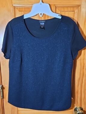 Ann Taylor Black Short-Sleeve Textured Scoop Neck Top